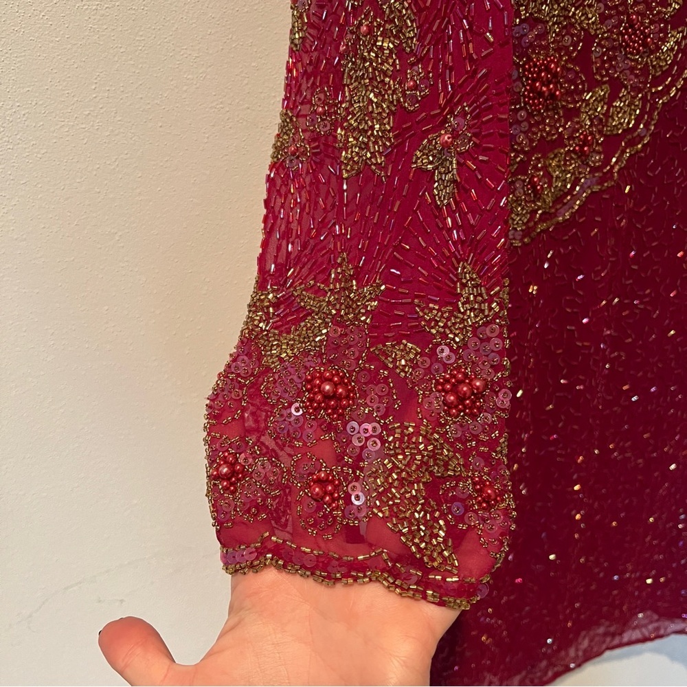 Vintage Peak Sequined Beaded Keyhole Invisible Zipper Lined Silk Dress - Picture 6 of 16